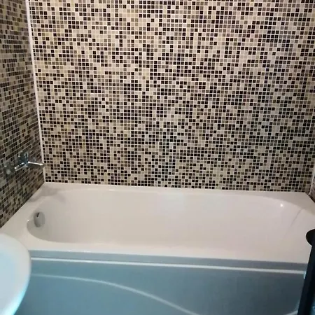 Апартаменты Schoene 2 Zimmer Wohnung, 2 Min. Vom Strand Entfern Бургас